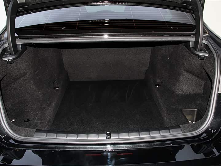 Фото 34 - BMW 7 Series