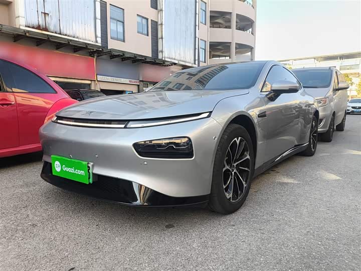 Фото 2 - XPeng P7