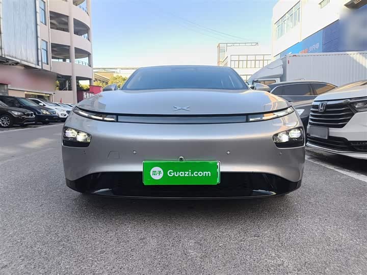 Фото 3 - XPeng P7