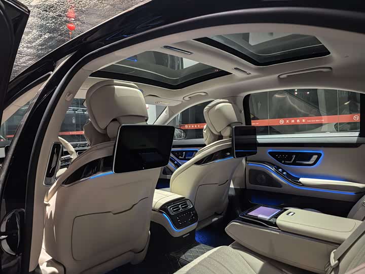 Фото 5 - Mercedes-Benz S-Class