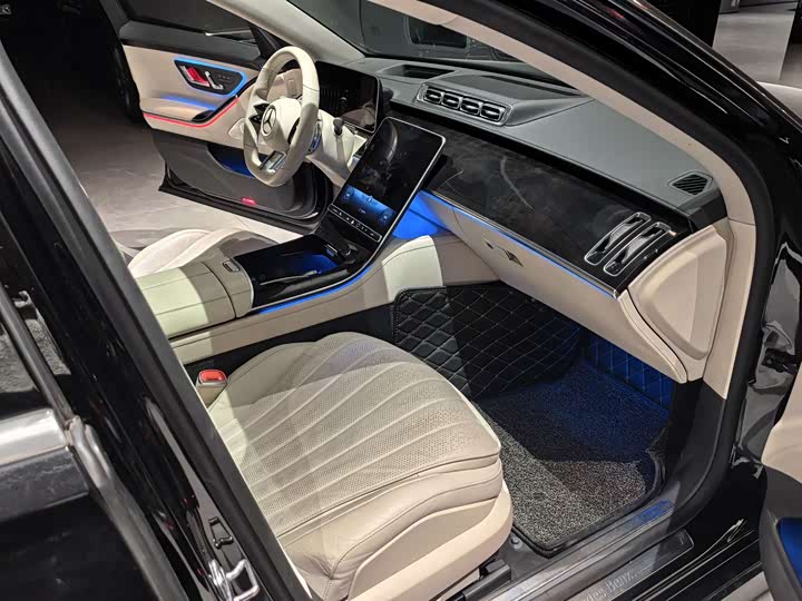 Фото 7 - Mercedes-Benz S-Class