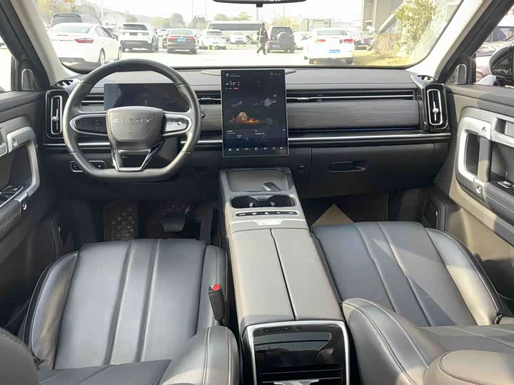 Фото 10 - Chery Tiggo 7 C-DM