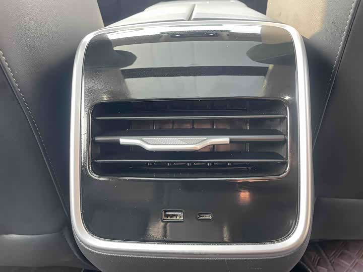 Фото 19 - Chery Tiggo 7 C-DM