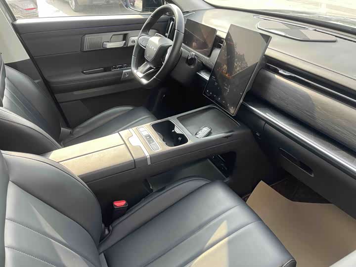 Фото 5 - Chery Tiggo 7 C-DM