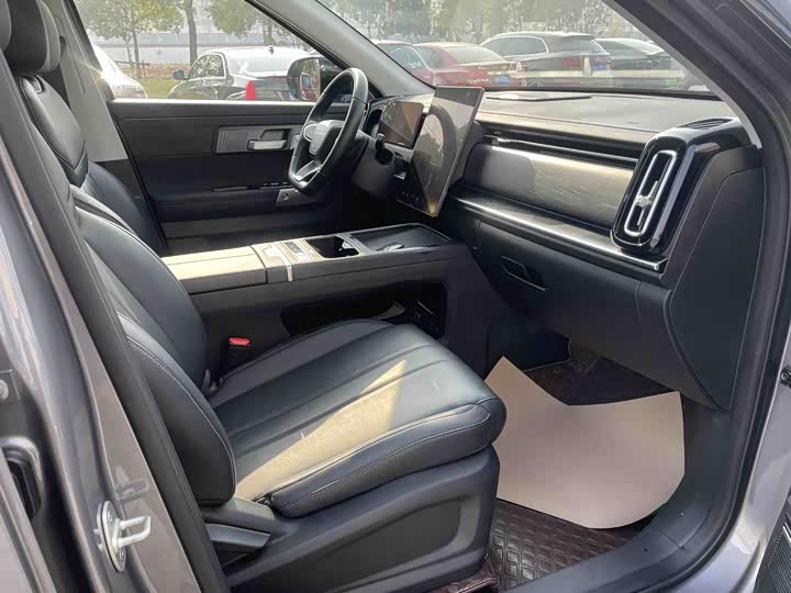 Фото 6 - Chery Tiggo 7 C-DM