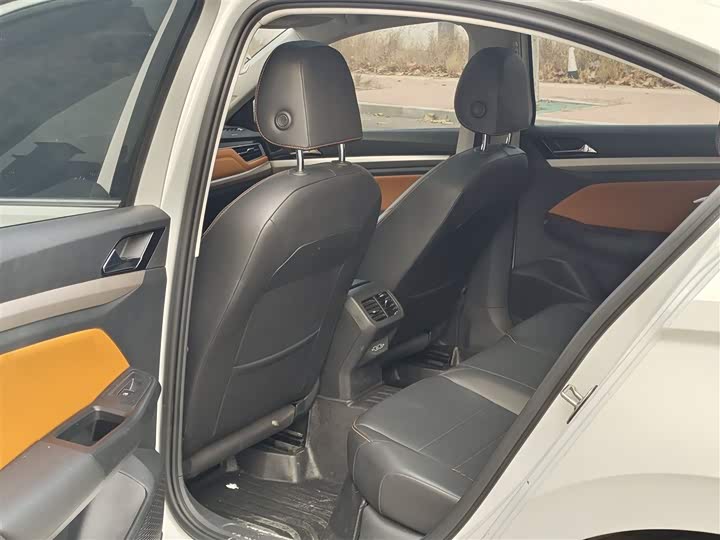 Фото 8 - Volkswagen Bora