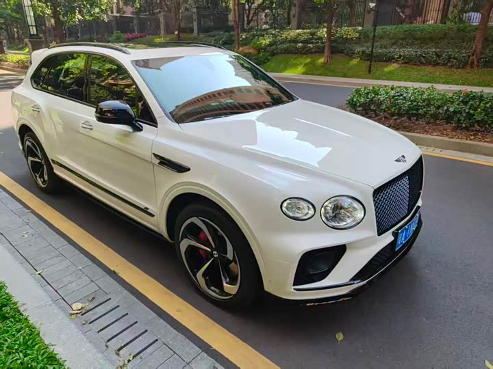 Фото 3 - Bentley Bentayga