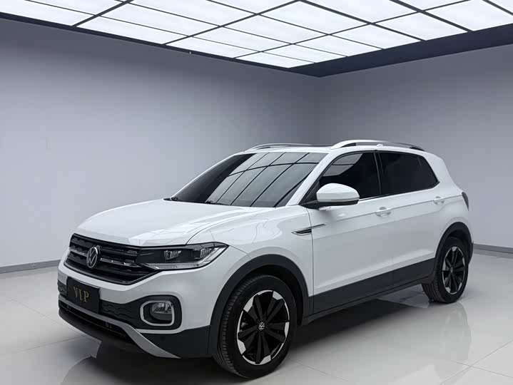 Фото 1 - Volkswagen Tacqua