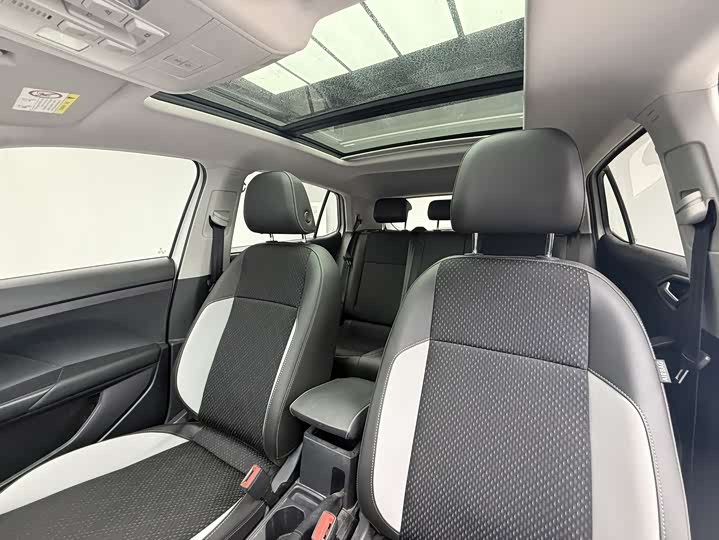 Фото 18 - Volkswagen Tacqua