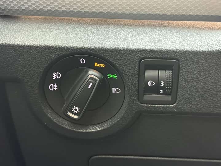 Фото 20 - Volkswagen Tacqua