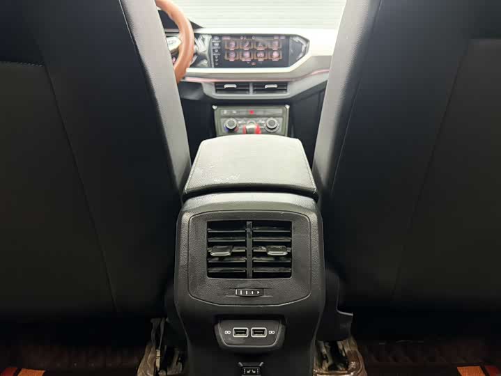 Фото 21 - Volkswagen Tacqua