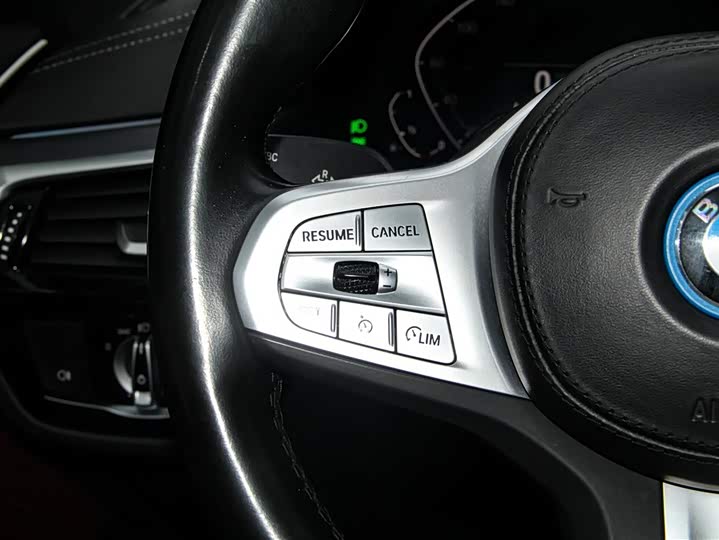 Фото 28 - BMW 5 Series Hybrid