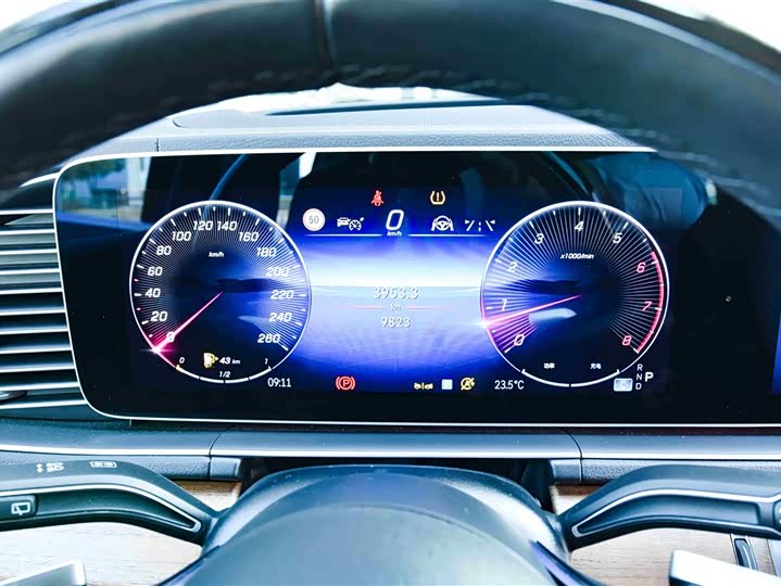 Фото 19 - Mercedes-Benz GLS-Class