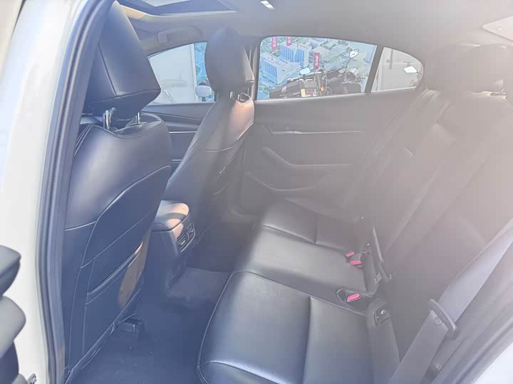 Фото 5 - Mazda 3 (Axela)