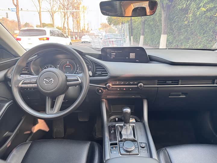 Фото 6 - Mazda 3 (Axela)