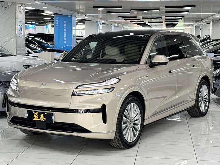 Фото 1 - Nio Onvo L90