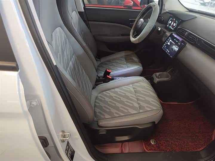 Фото 25 - Leapmotor T03