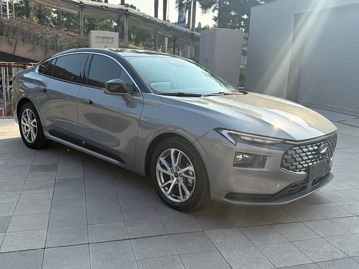 Фото 3 - Ford Mondeo