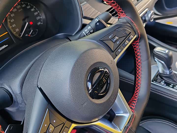 Фото 4 - Nissan Teana