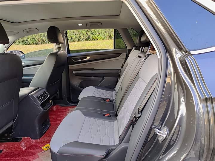 Фото 8 - Volkswagen Teramont X