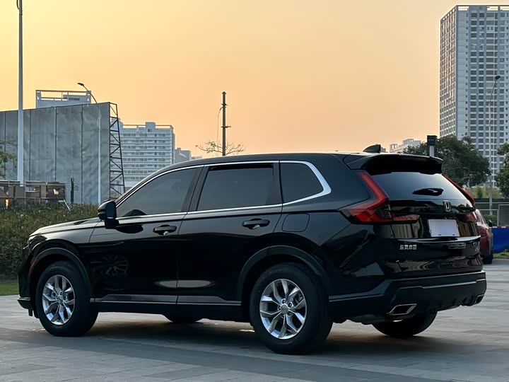 Фото 4 - Honda CR-V