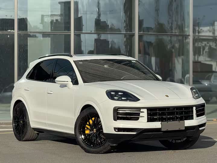 Фото 2 - Porsche Cayenne