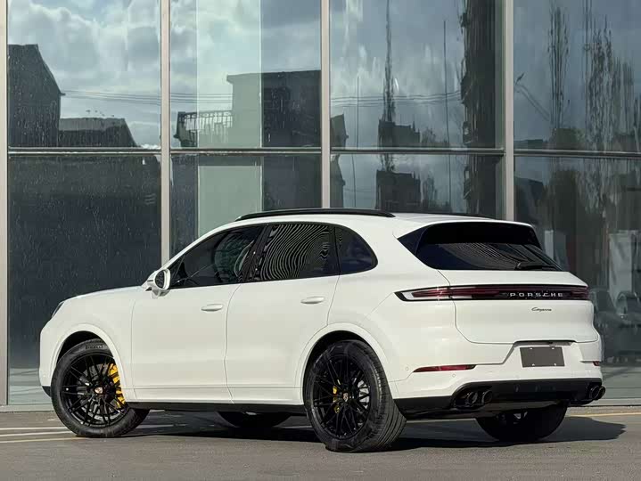 Фото 6 - Porsche Cayenne