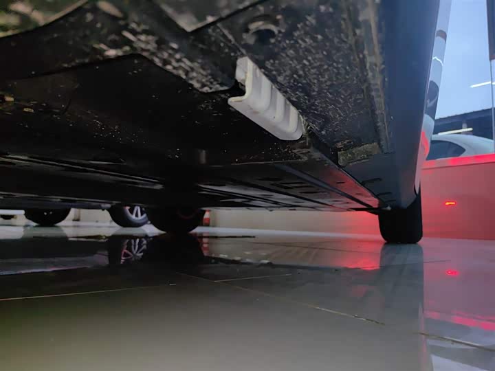 Фото 22 - BYD Qin L