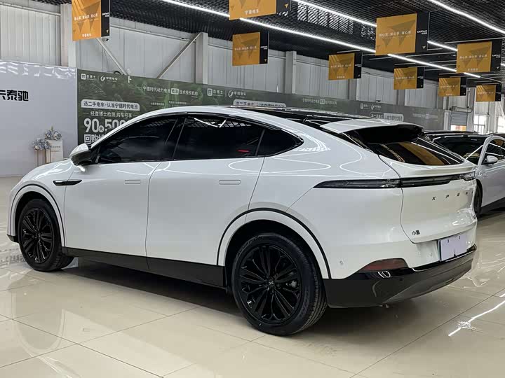 Фото 18 - XPeng G6