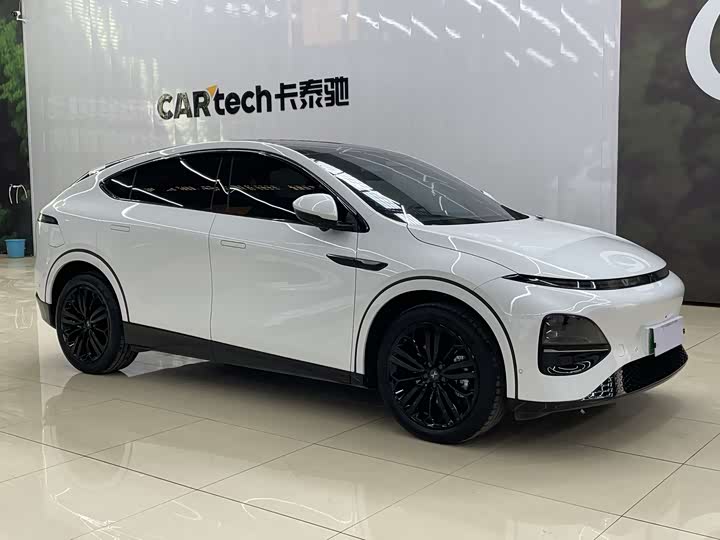 Фото 3 - XPeng G6