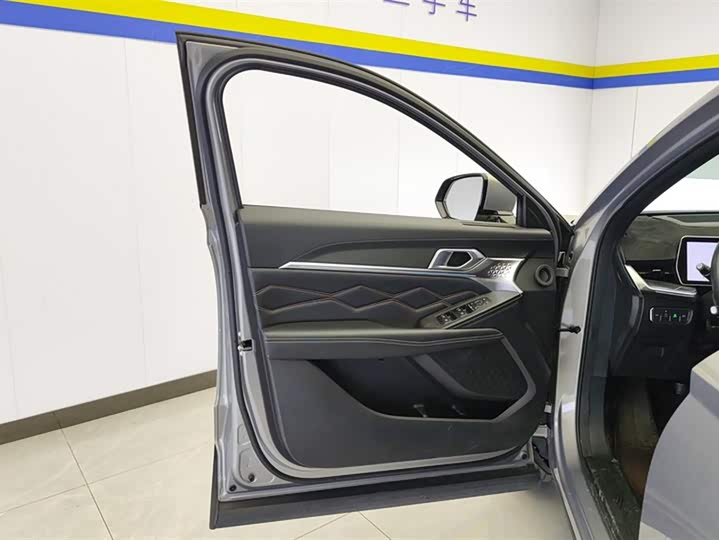 Фото 7 - Haval F7 (Monster)