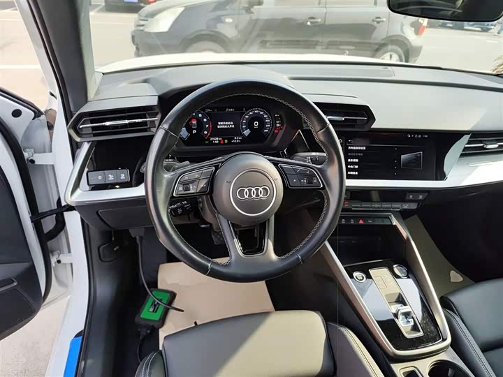 Фото 11 - Audi A3