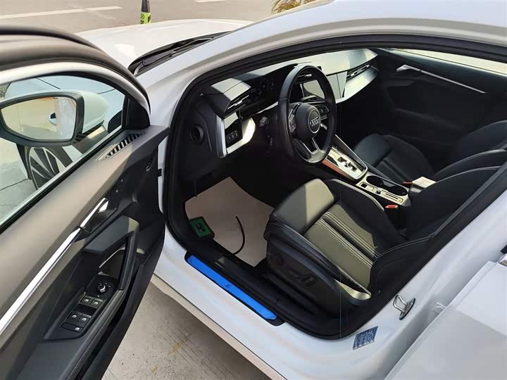 Фото 16 - Audi A3