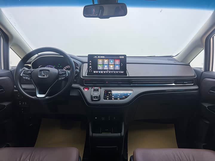 Фото 11 - Honda Odyssey