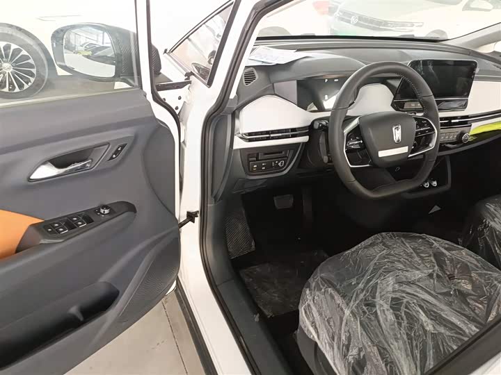 Фото 13 - Bestune NAT