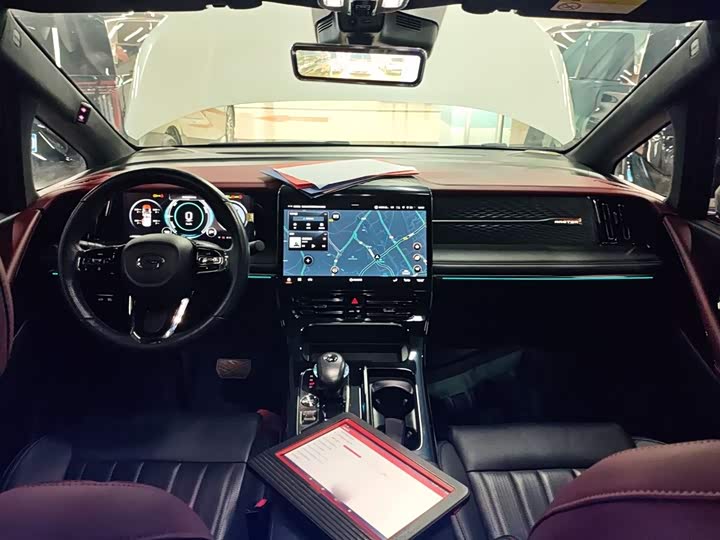 Фото 10 - GAC Trumpchi M8