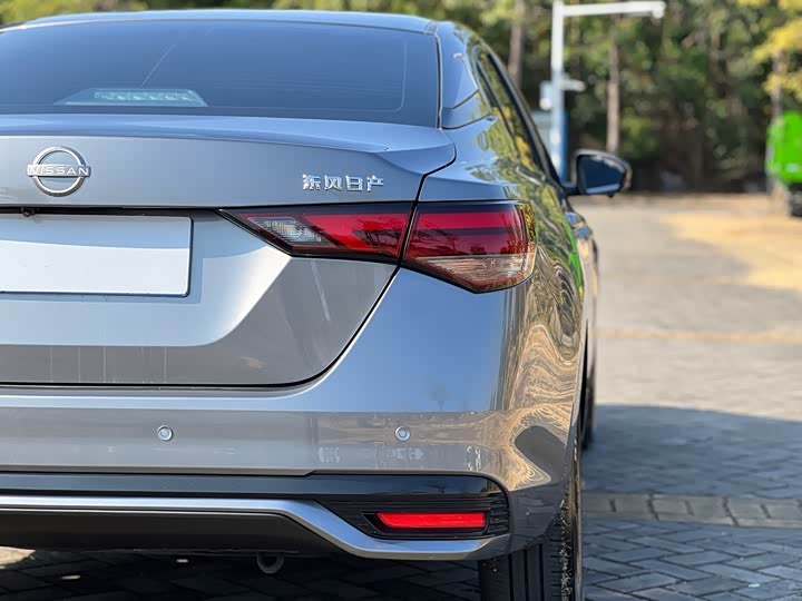 Фото 11 - Nissan Sylphy