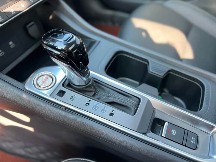 Фото 15 - Nissan Sylphy