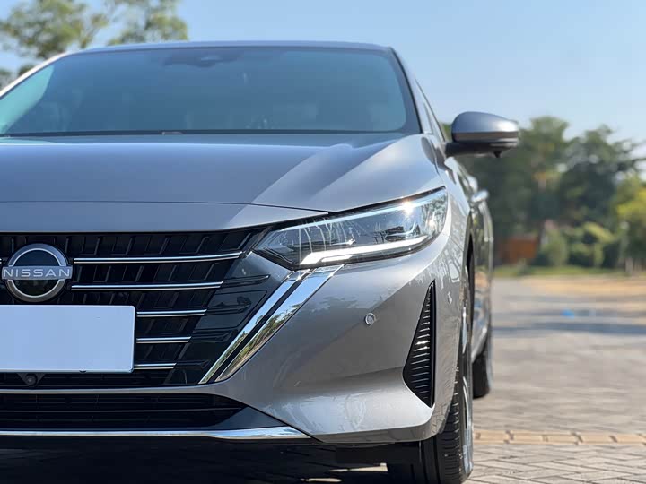 Фото 4 - Nissan Sylphy