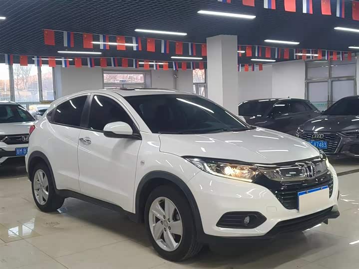 Фото 3 - Honda Vezel