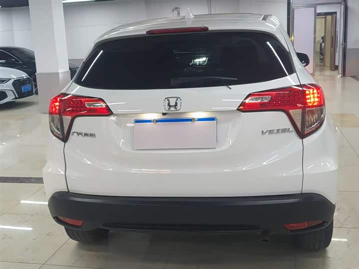 Фото 5 - Honda Vezel