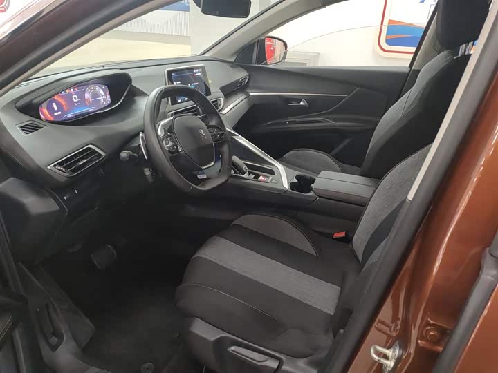 Фото 15 - Peugeot 4008