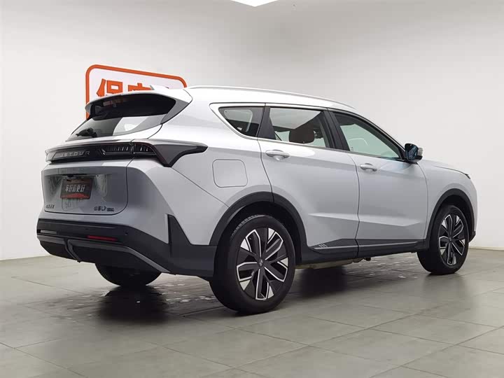 Фото 2 - Jetour Shanhai L7