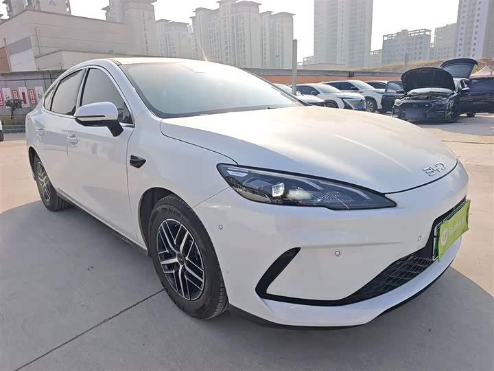 Фото 4 - BYD Seal 05 DM-i Hybrid