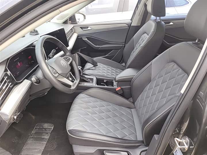 Фото 15 - Volkswagen Sagitar L