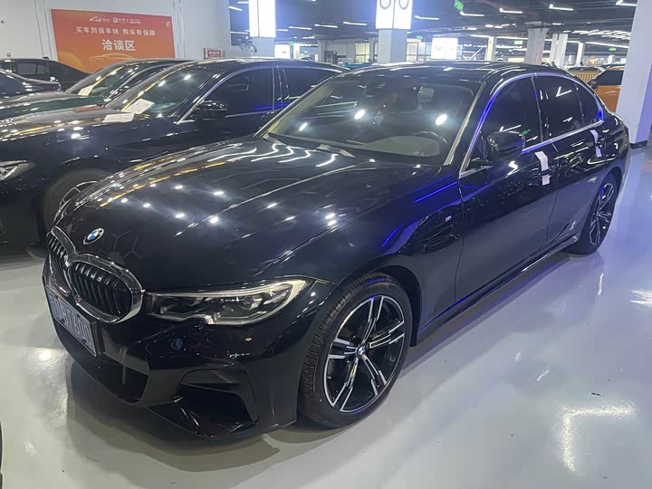 Фото 1 - BMW 3 Series