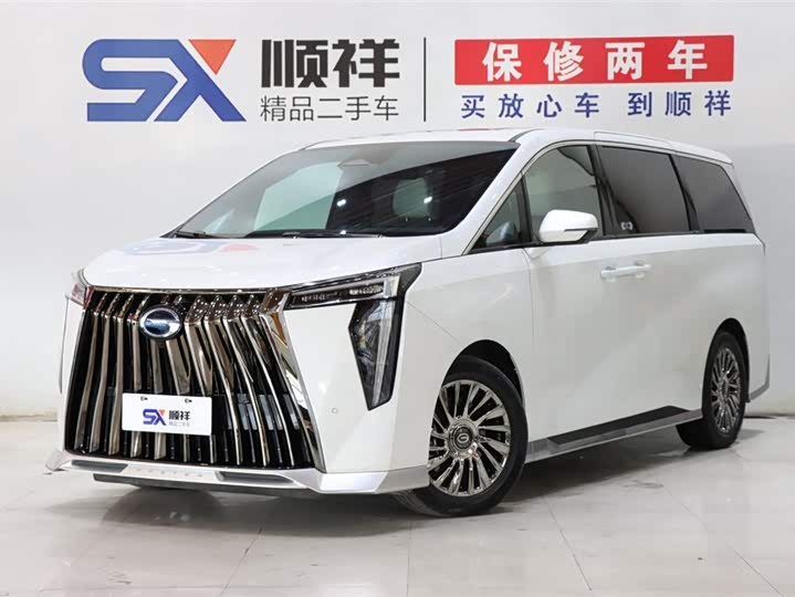 Фото 1 - GAC Trumpchi M8