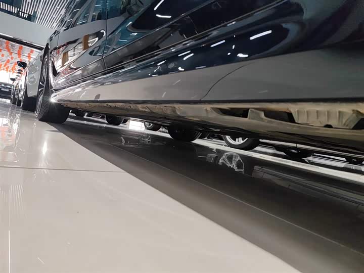 Фото 22 - BMW 5 Series