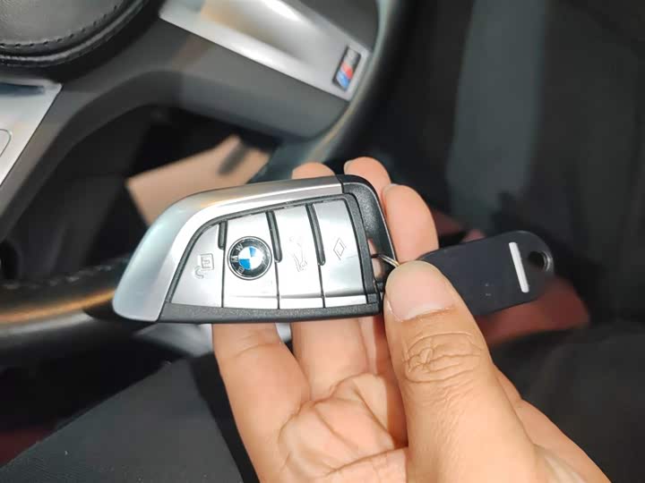 Фото 9 - BMW 5 Series