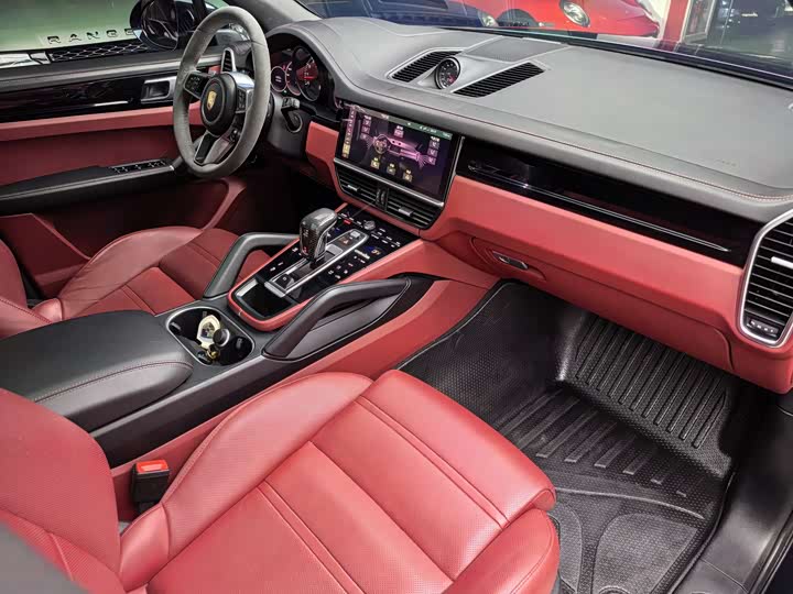 Фото 14 - Porsche Cayenne